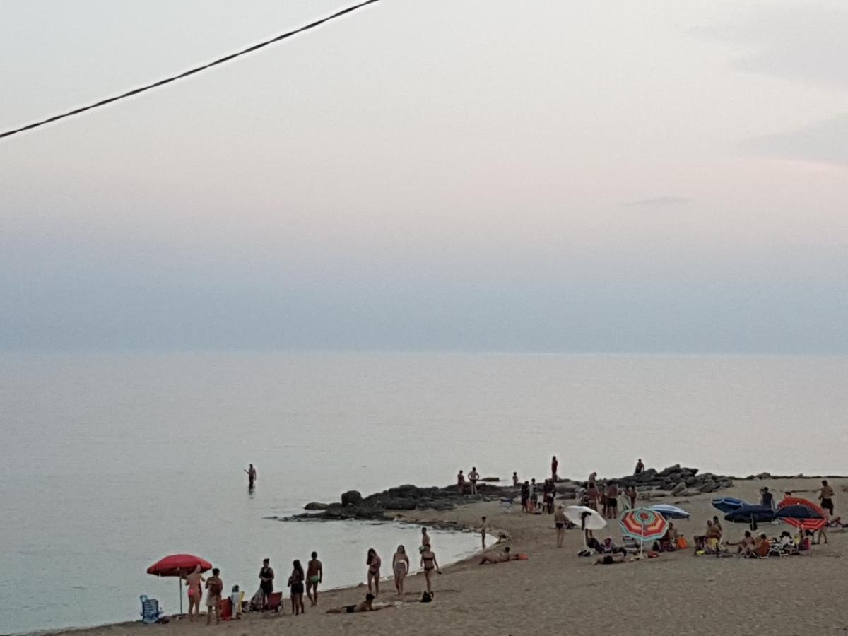 B&B Miramare San Pietro in Bevagna Bagian luar foto
