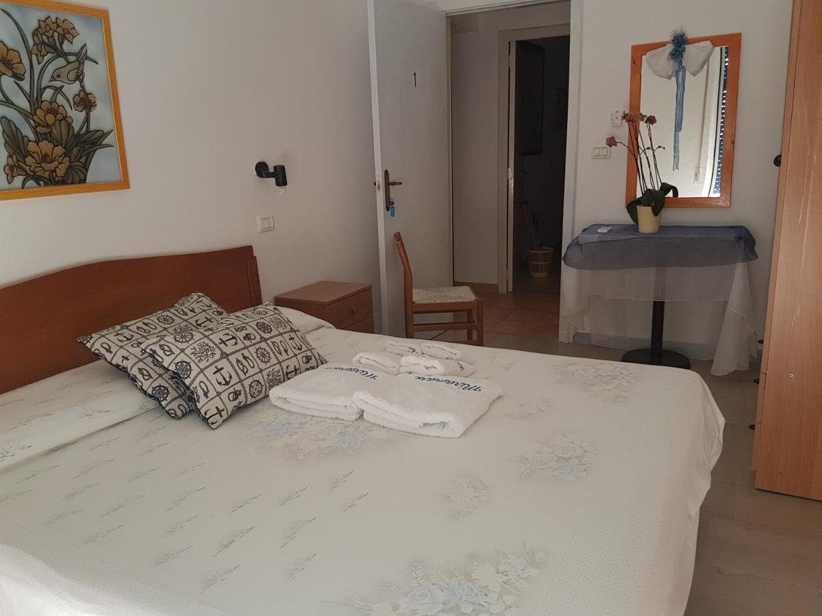 B&B Miramare San Pietro in Bevagna Bagian luar foto