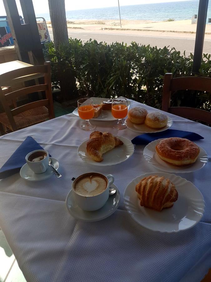 B&B Miramare San Pietro in Bevagna Bagian luar foto