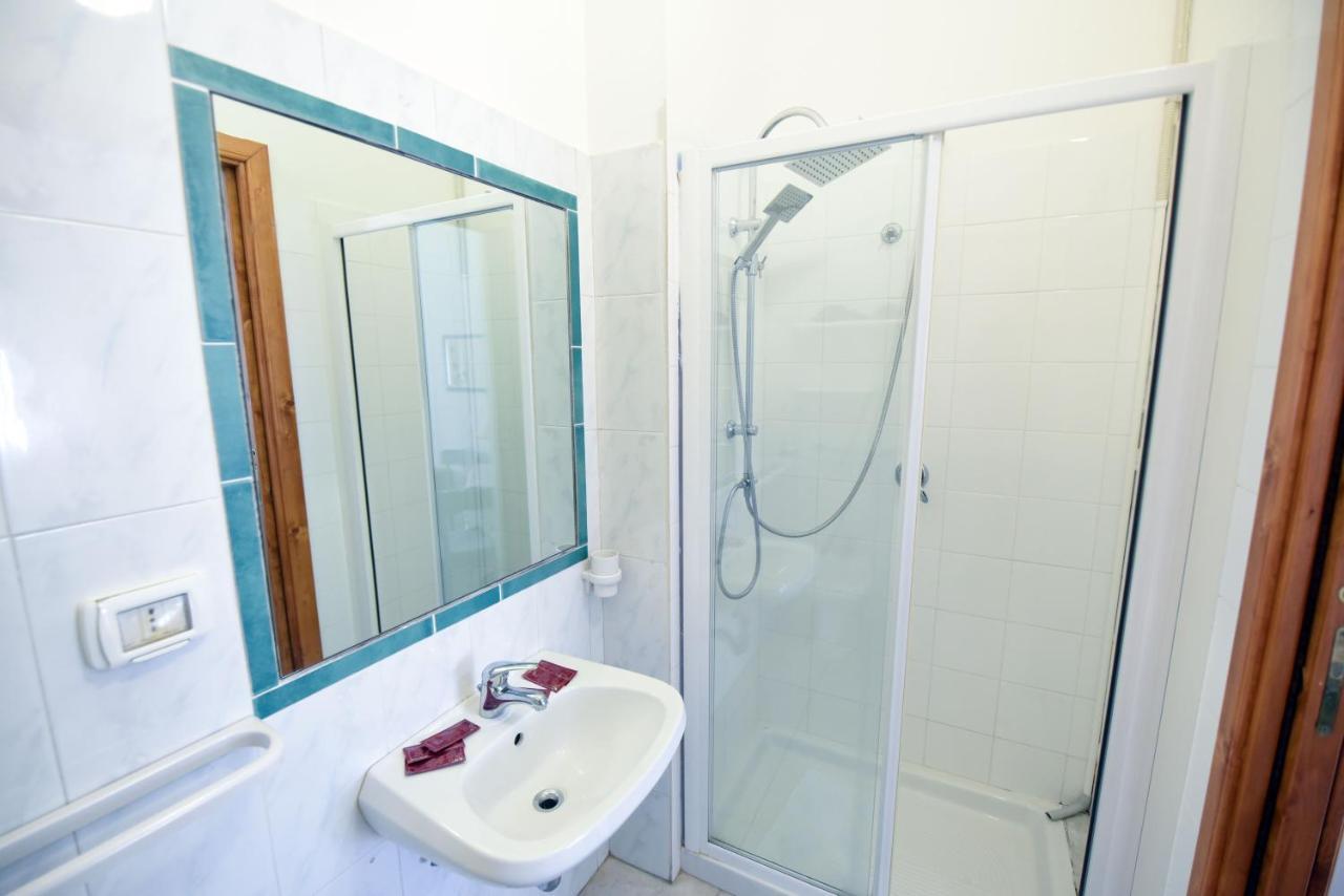 B&B Miramare San Pietro in Bevagna Bagian luar foto